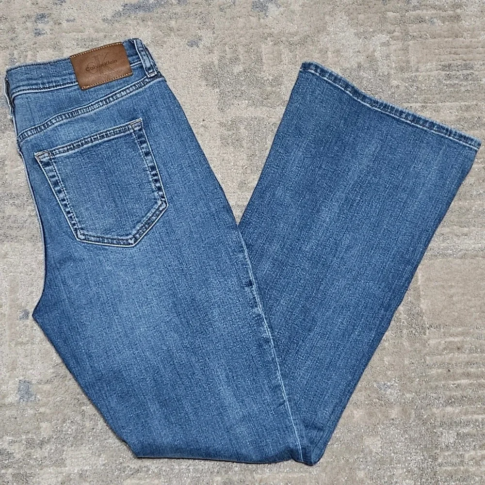 Calvin Klein Jeans womens 31